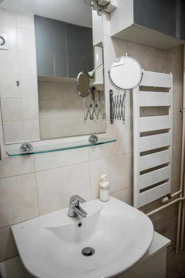 Apartman Tea Belville Belgrad Exterior foto